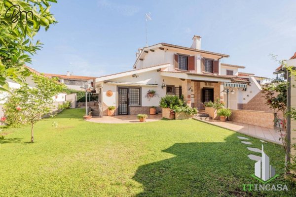 casa indipendente in vendita a Cerveteri in zona Marina di Cerveteri