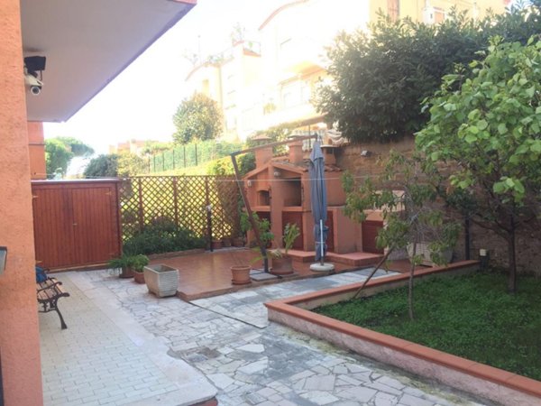 appartamento in vendita a Cerveteri in zona Marina di Cerveteri