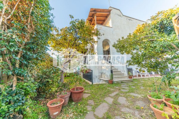 casa indipendente in vendita a Cerveteri in zona Marina di Cerveteri