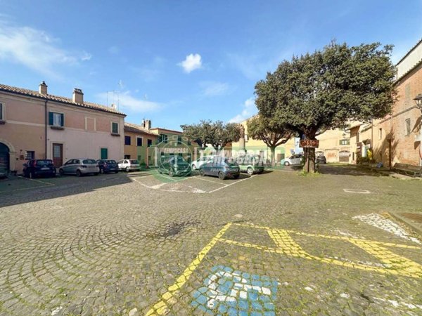 appartamento in vendita a Cerveteri in zona Ceri