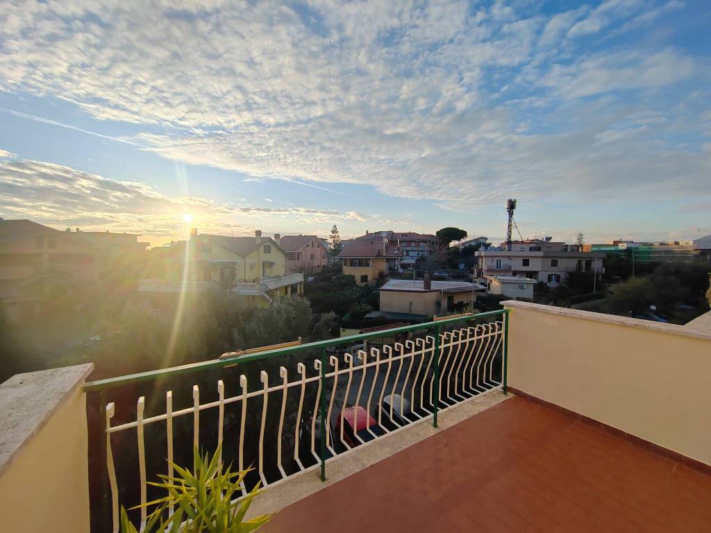 appartamento in vendita a Cerveteri in zona Sasso