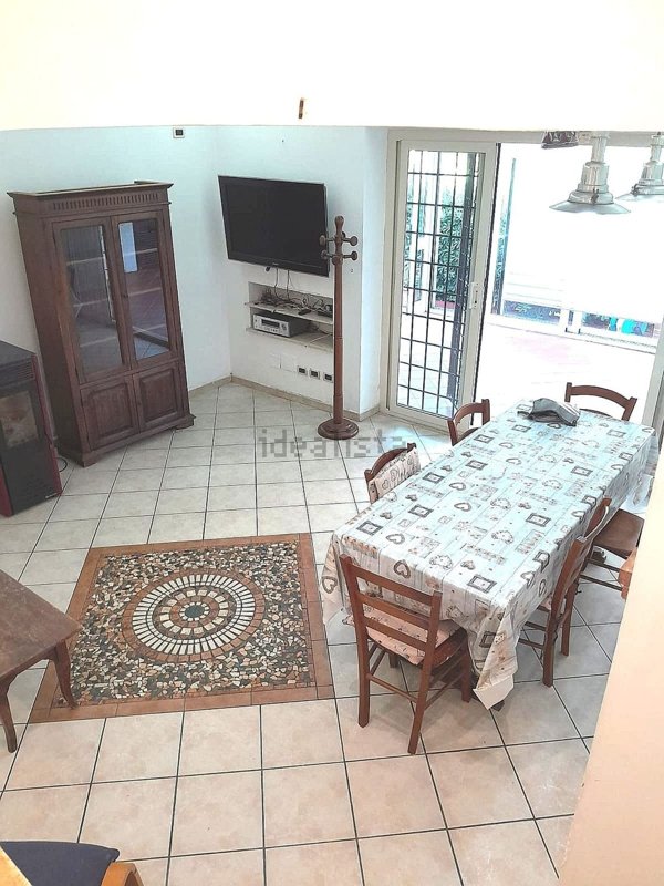 casa indipendente in vendita a Cerveteri in zona Marina di Cerveteri