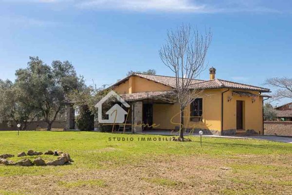 casa indipendente in vendita a Cerveteri