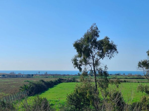 appartamento in vendita a Cerveteri in zona Cerenova