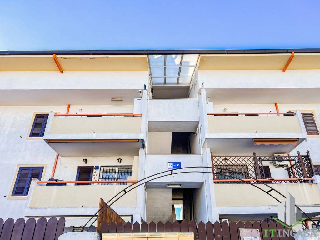 appartamento in vendita a Cerveteri in zona Marina di Cerveteri