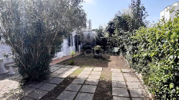 casa indipendente in vendita a Cerveteri in zona Marina di Cerveteri