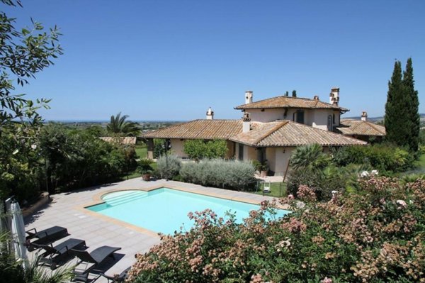 casa indipendente in vendita a Cerveteri in zona Campo di Mare