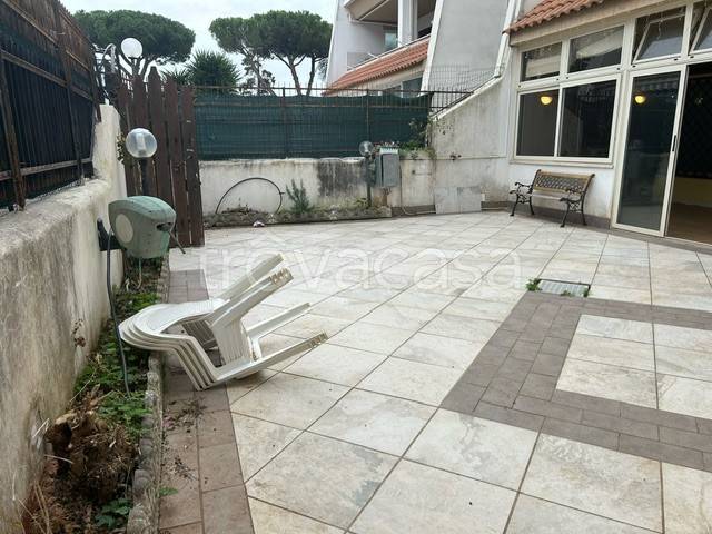 appartamento in vendita a Cerveteri in zona Zambra
