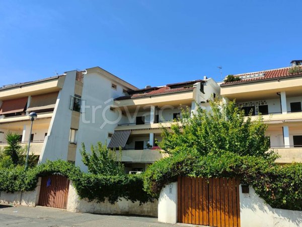 appartamento in vendita a Cerveteri in zona Marina di Cerveteri