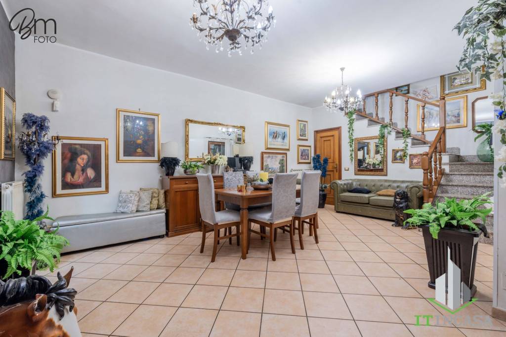 casa indipendente in vendita a Cerveteri in zona Marina di Cerveteri
