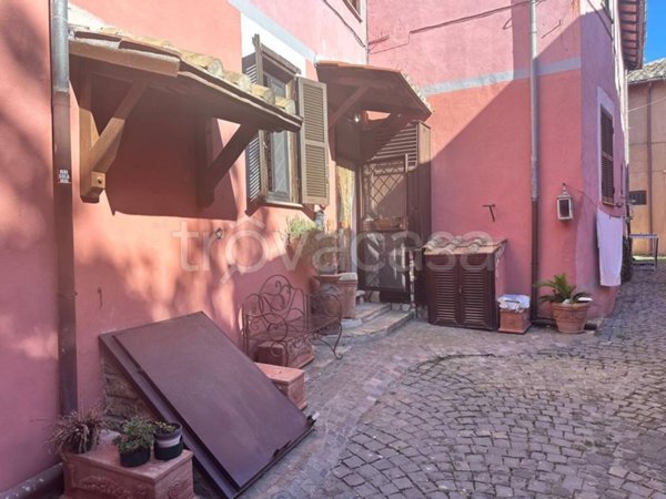 appartamento in vendita a Cerveteri in zona Ceri
