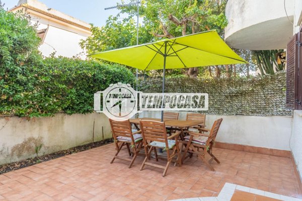 appartamento in vendita a Cerveteri in zona Marina di Cerveteri