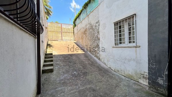 pentavano in vendita a Cerveteri in zona Valcanneto