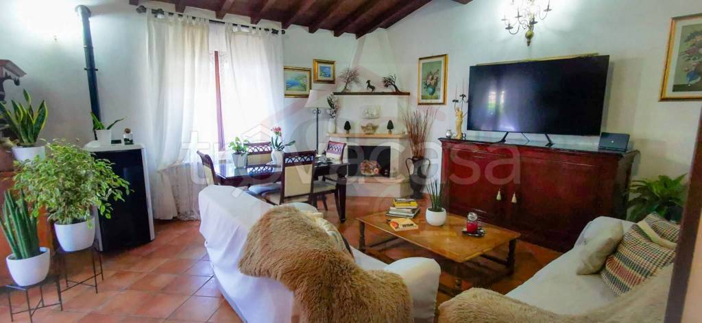 casa indipendente in vendita a Cerveteri
