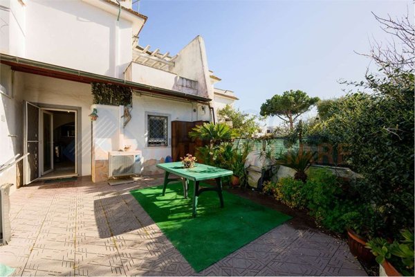 casa indipendente in vendita a Cerveteri in zona Cerenova