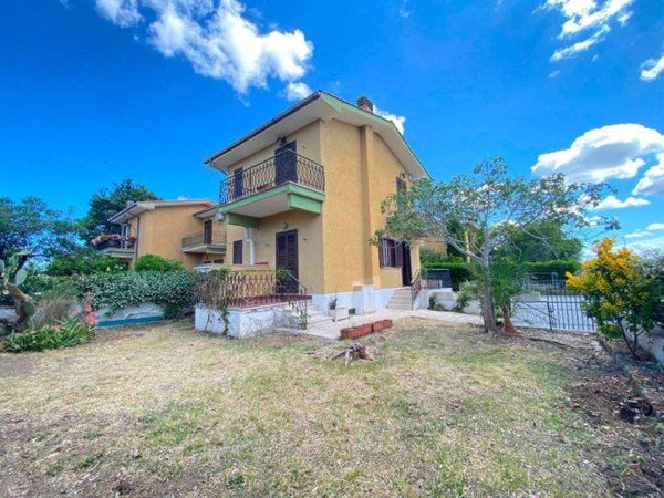 casa indipendente in vendita a Cerveteri in zona Valcanneto