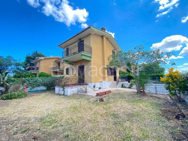 casa indipendente in vendita a Cerveteri in zona Valcanneto