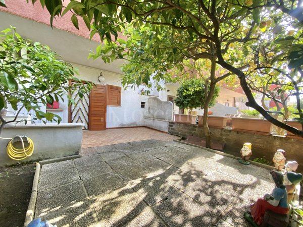 casa indipendente in vendita a Cerveteri