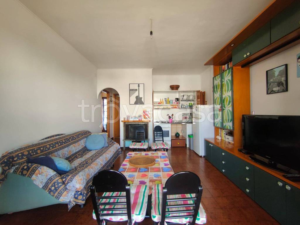 appartamento in vendita a Cerveteri in zona Marina di Cerveteri