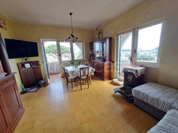 appartamento in vendita a Cerveteri in zona Marina di Cerveteri