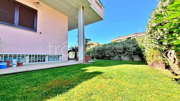 casa indipendente in vendita a Cerveteri in zona Valcanneto