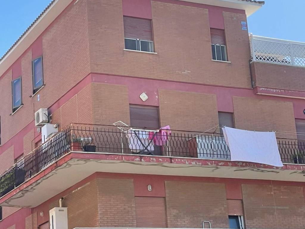 appartamento in vendita a Cerveteri in zona Cerenova