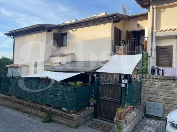 casa indipendente in vendita a Cerveteri in zona Sasso