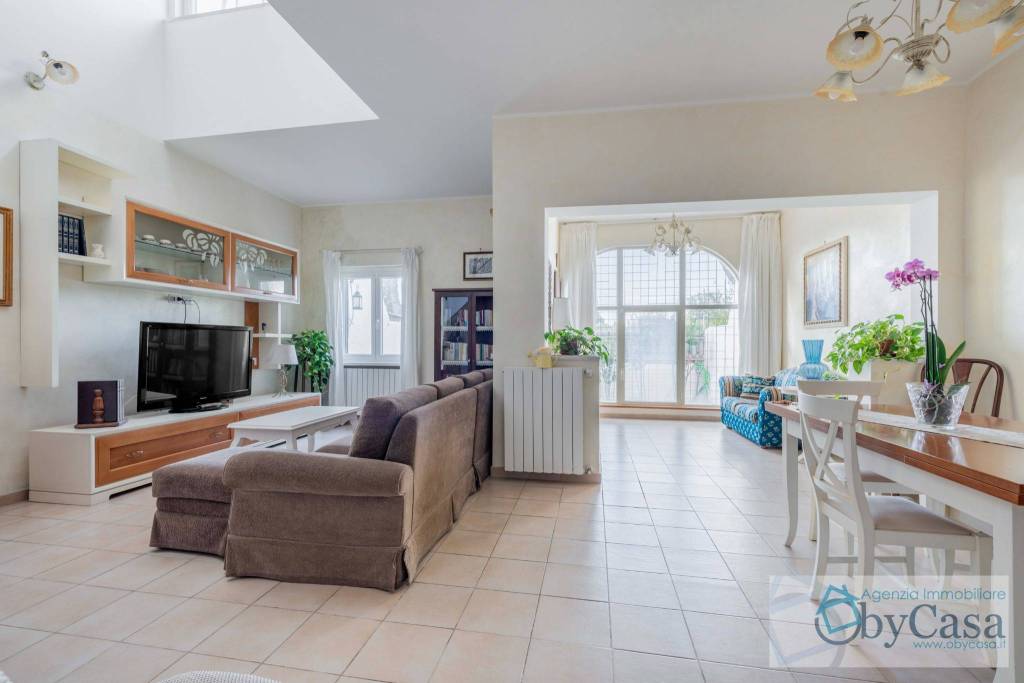 casa indipendente in vendita a Cerveteri in zona Cerenova