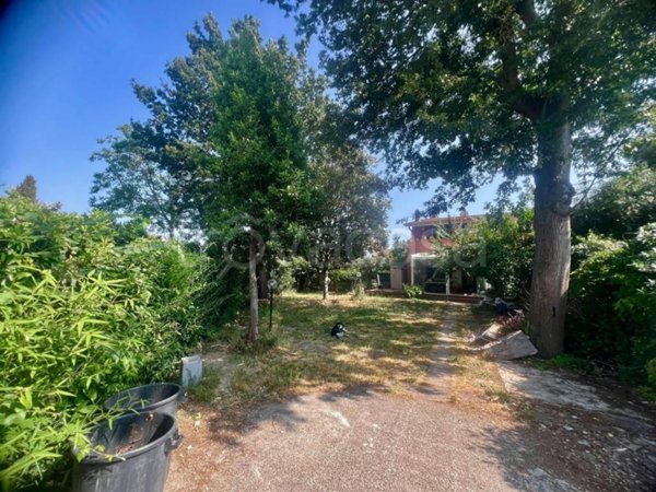 casa indipendente in vendita a Cerveteri in zona Valcanneto