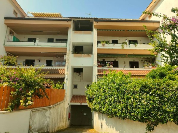 appartamento in vendita a Cerveteri in zona Cerenova