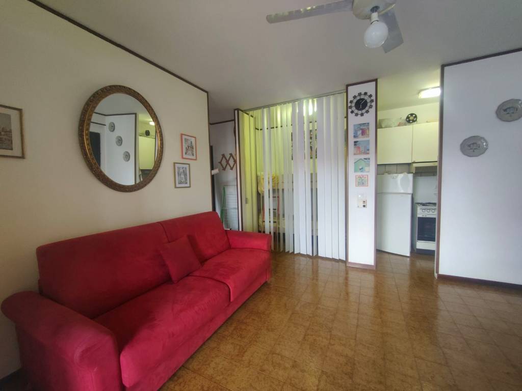 appartamento in vendita a Cerveteri in zona Cerenova