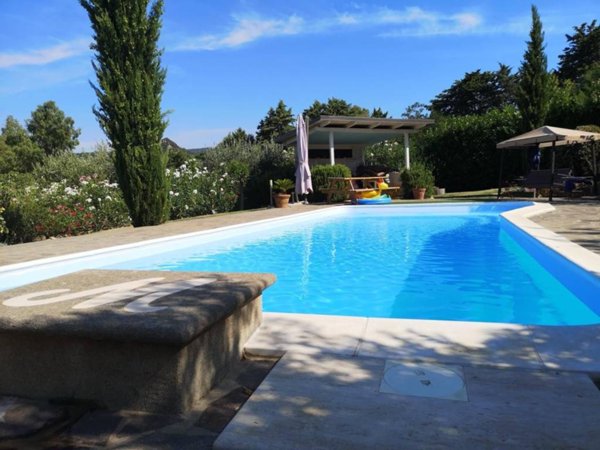 casa indipendente in vendita a Cerveteri in zona Cerqueto