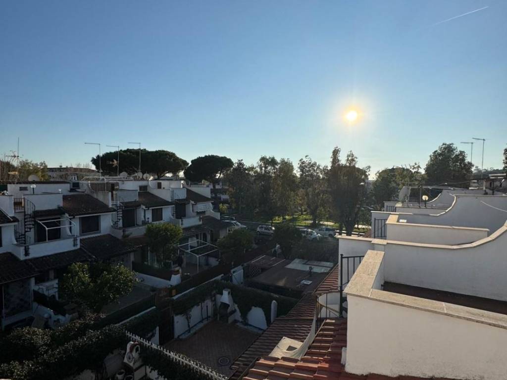 casa indipendente in vendita a Cerveteri in zona Cerenova