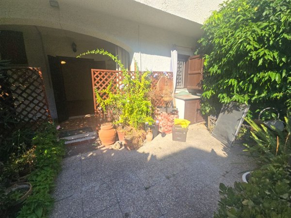 casa indipendente in vendita a Cerveteri in zona Marina di Cerveteri