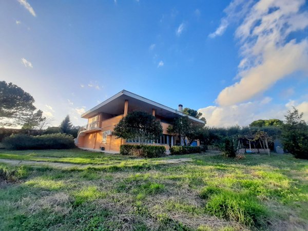 casa indipendente in vendita a Cerveteri