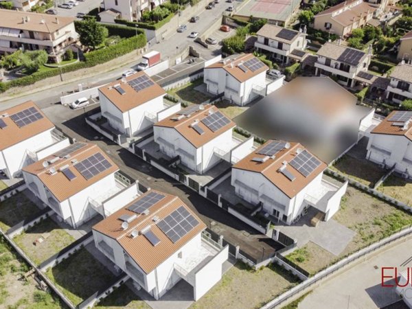 casa indipendente in vendita a Cerveteri