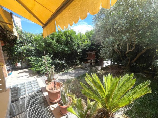 casa indipendente in vendita a Cerveteri