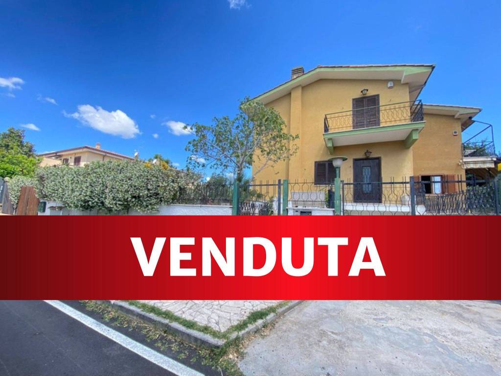casa indipendente in vendita a Cerveteri in zona Valcanneto