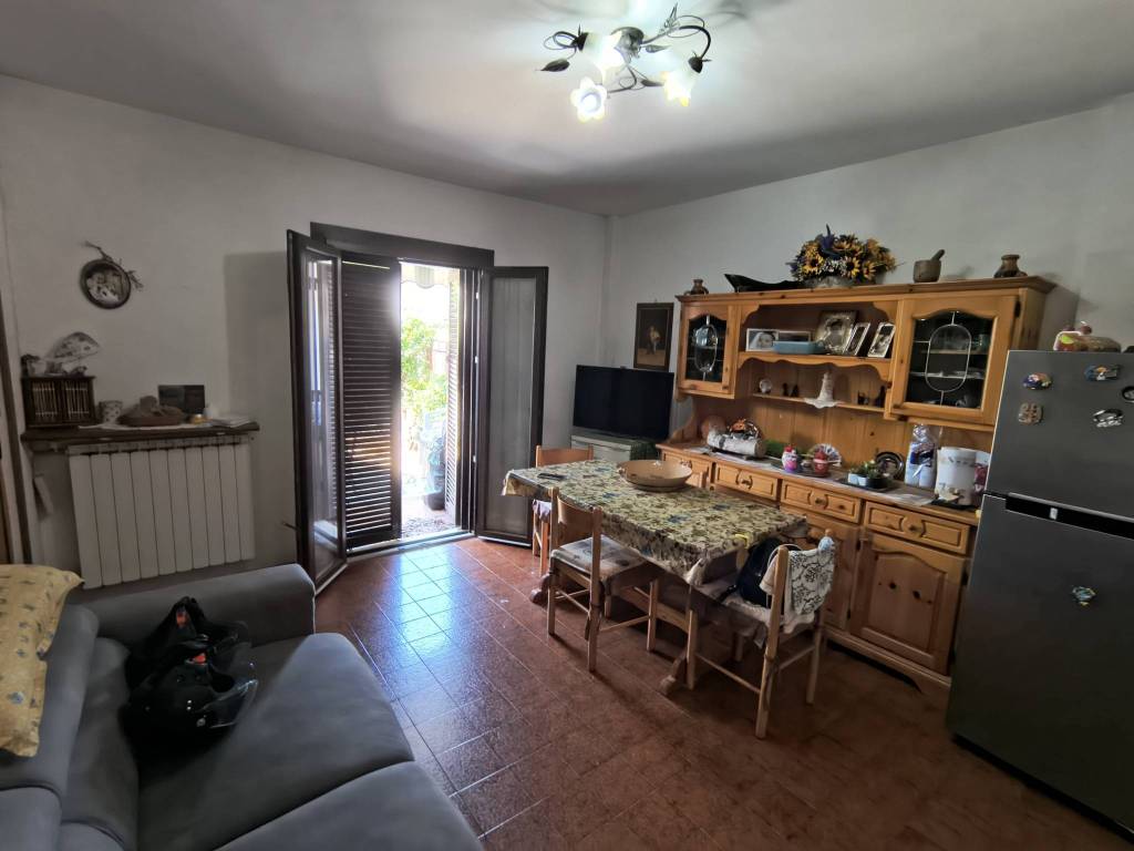 appartamento in vendita a Cerveteri in zona Marina di Cerveteri