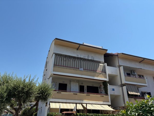 appartamento in vendita a Cerveteri in zona Cerenova