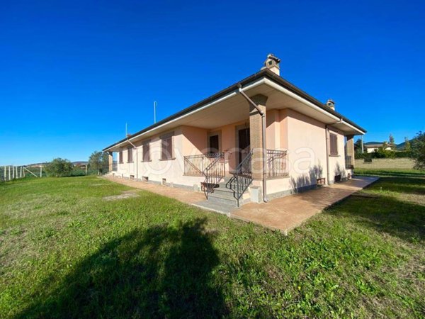 casa indipendente in vendita a Cerveteri in zona Sasso