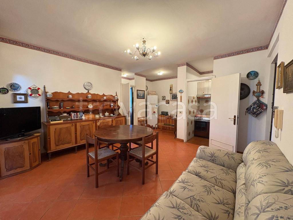 appartamento in vendita a Cerveteri in zona Marina di Cerveteri