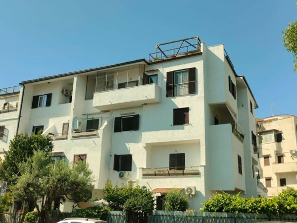 appartamento in vendita a Cerveteri in zona Cerenova