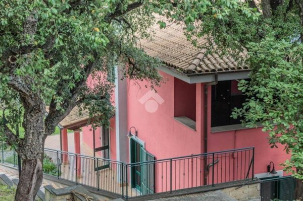 casa indipendente in vendita a Cerveteri in zona Sasso