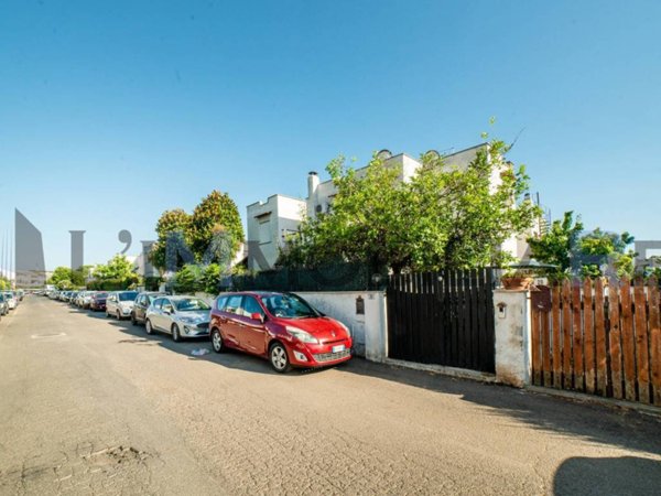 casa indipendente in vendita a Cerveteri in zona Cerenova