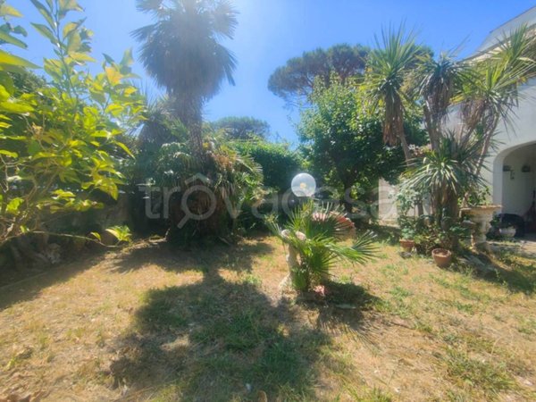 appartamento in vendita a Cerveteri in zona Marina di Cerveteri