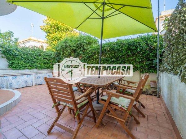 appartamento in vendita a Cerveteri in zona Cerenova