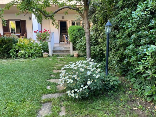 appartamento in vendita a Cerveteri in zona Cerenova