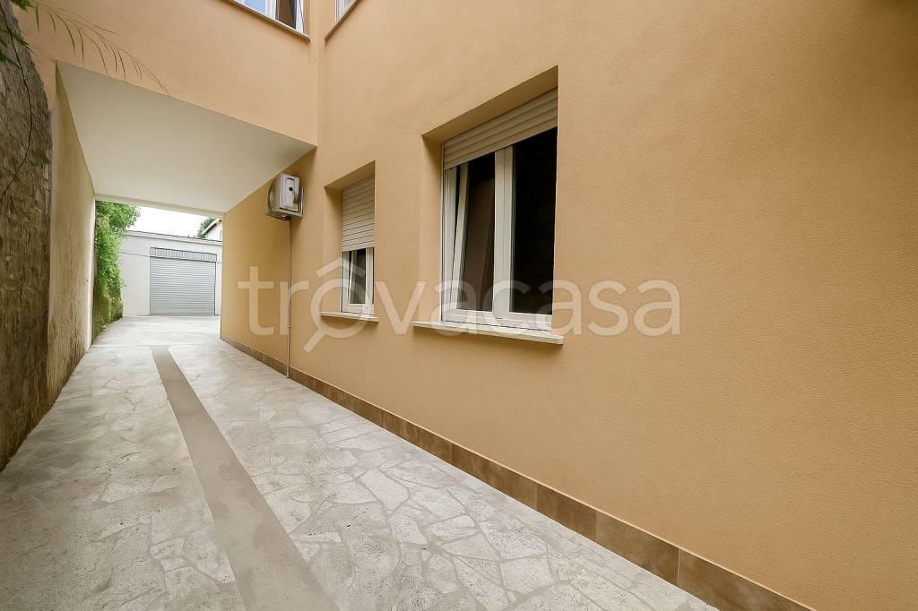 appartamento in vendita a Cerveteri in zona Marina di Cerveteri