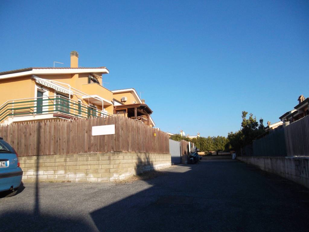 casa indipendente in vendita a Cerveteri